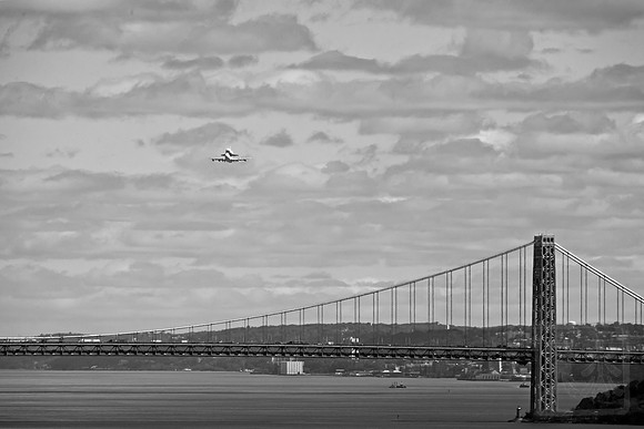 Shuttle Enterprise at the George Washington Bridge over the Hudson River, April 27, 2012 3 BW