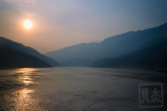 Three Gorges Dawn, Yangtze River, Hunan, China, 2002