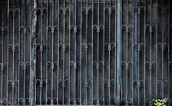 Grille, Hudson River Line, Riverside Park, New York CIty