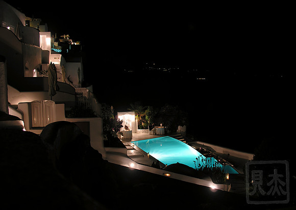 Oia pool at night