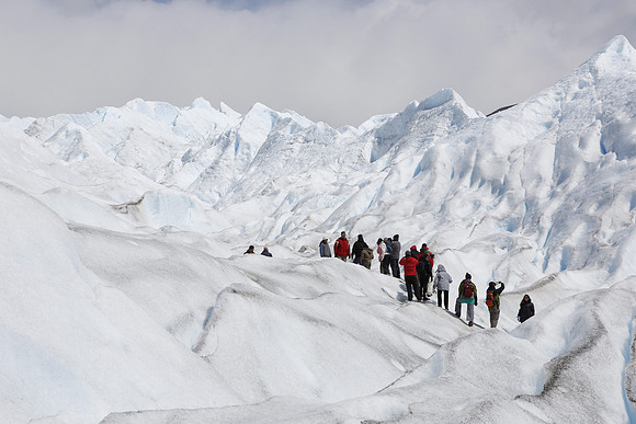 Crossing Perito Moreno glacier