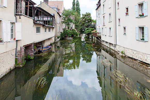 Canal, Chartres, France